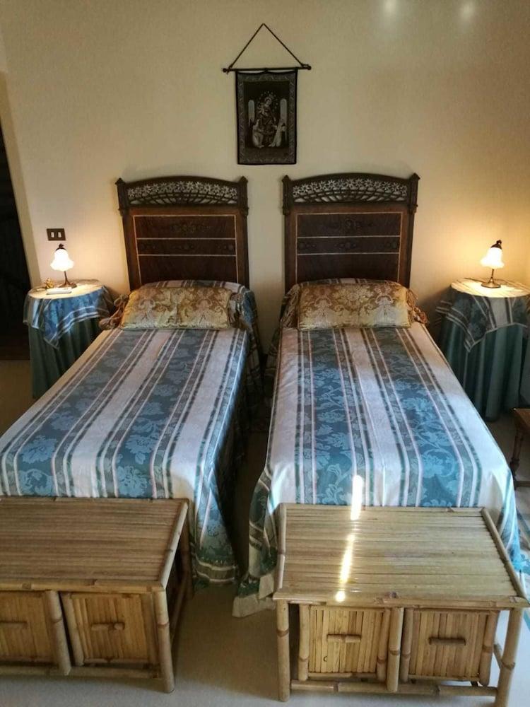 B&B Palazzo Gambino Acireale Exterior photo